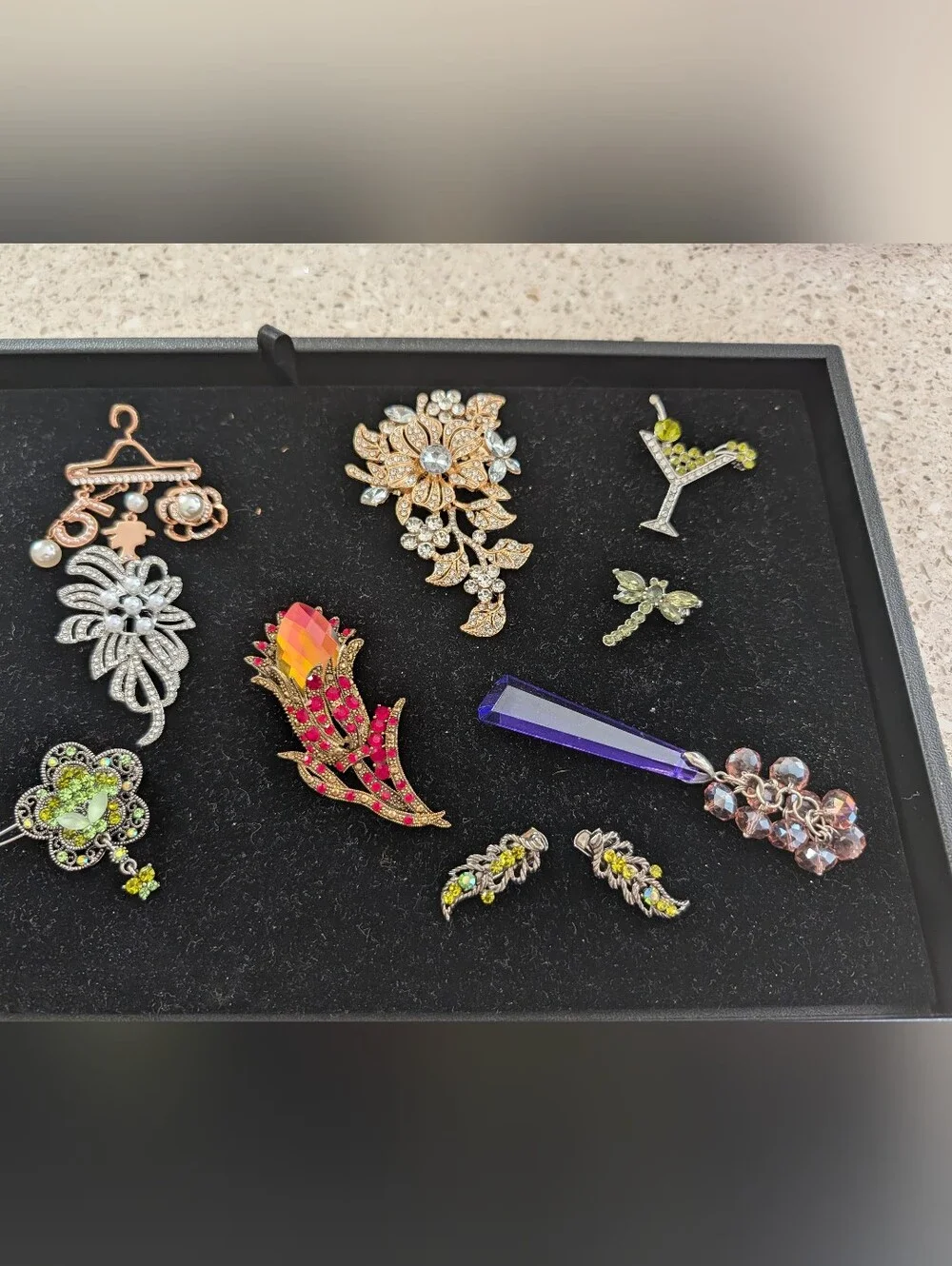 Vintage 9 Piece Pins/Brooches. Unique Colors & Designs.